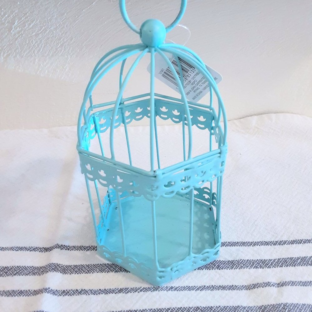 NWT Light Blue Open-Top Birdcage